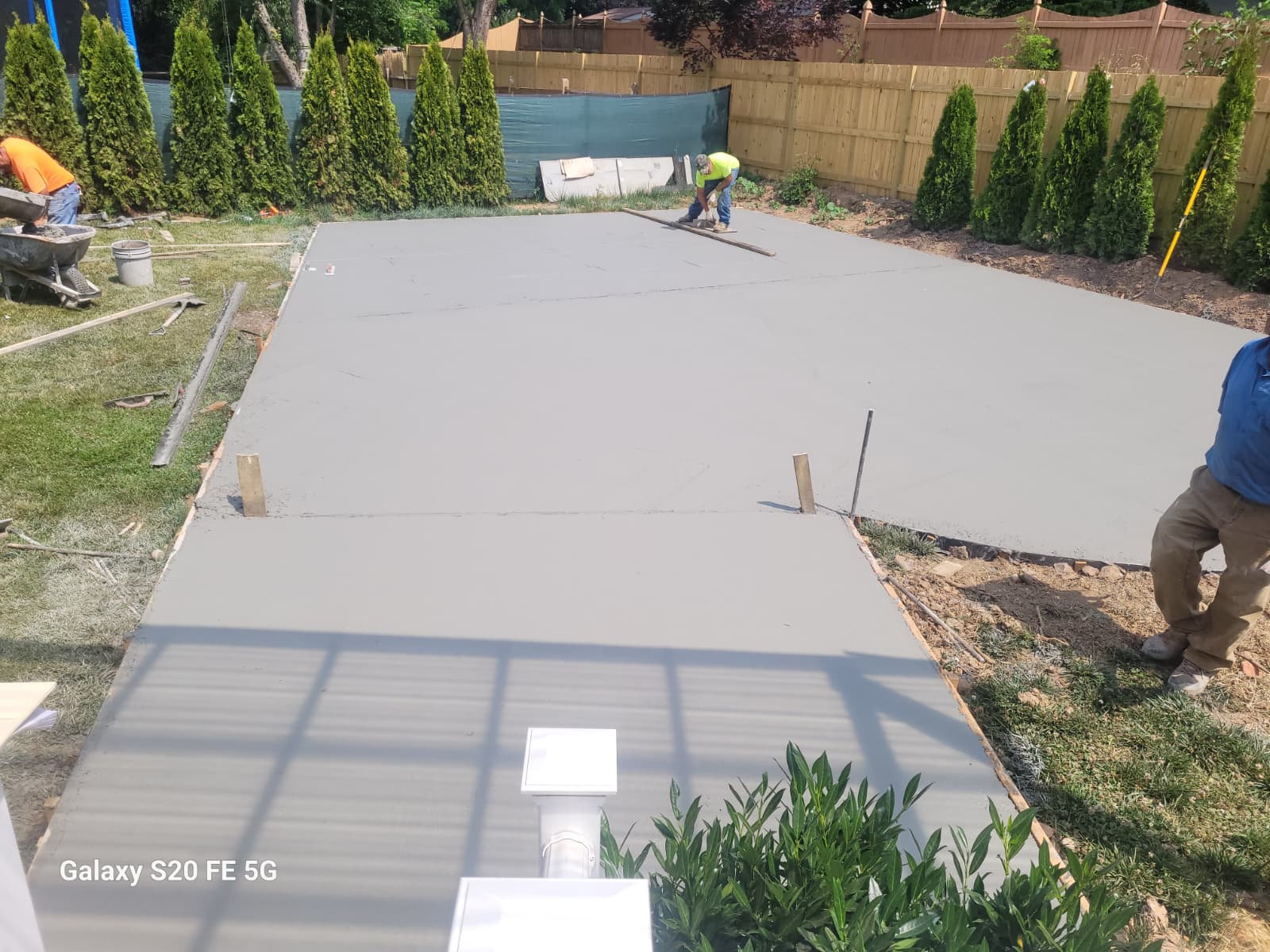 Gallery Perfectum Construction and Plumbing concrete patio installation in Gaithersburg, MD.