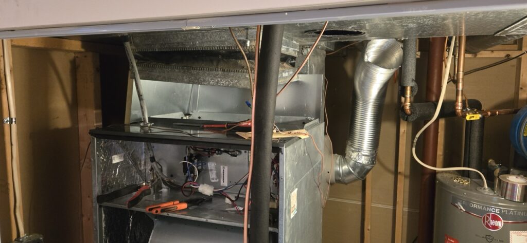 Gallery HVAC system maintenance and repair by Perfectum Construction & Plumbing.